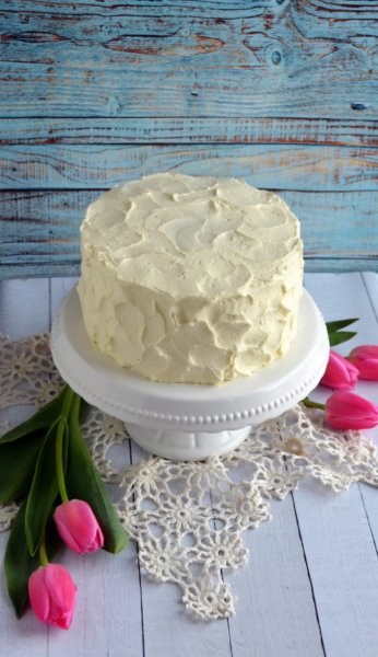 Nagy fekete kakas krém torta